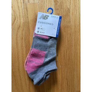 New Balance Women’s 3 Pack Low Cut Cushioned Colored Socks NWT Size Medium
